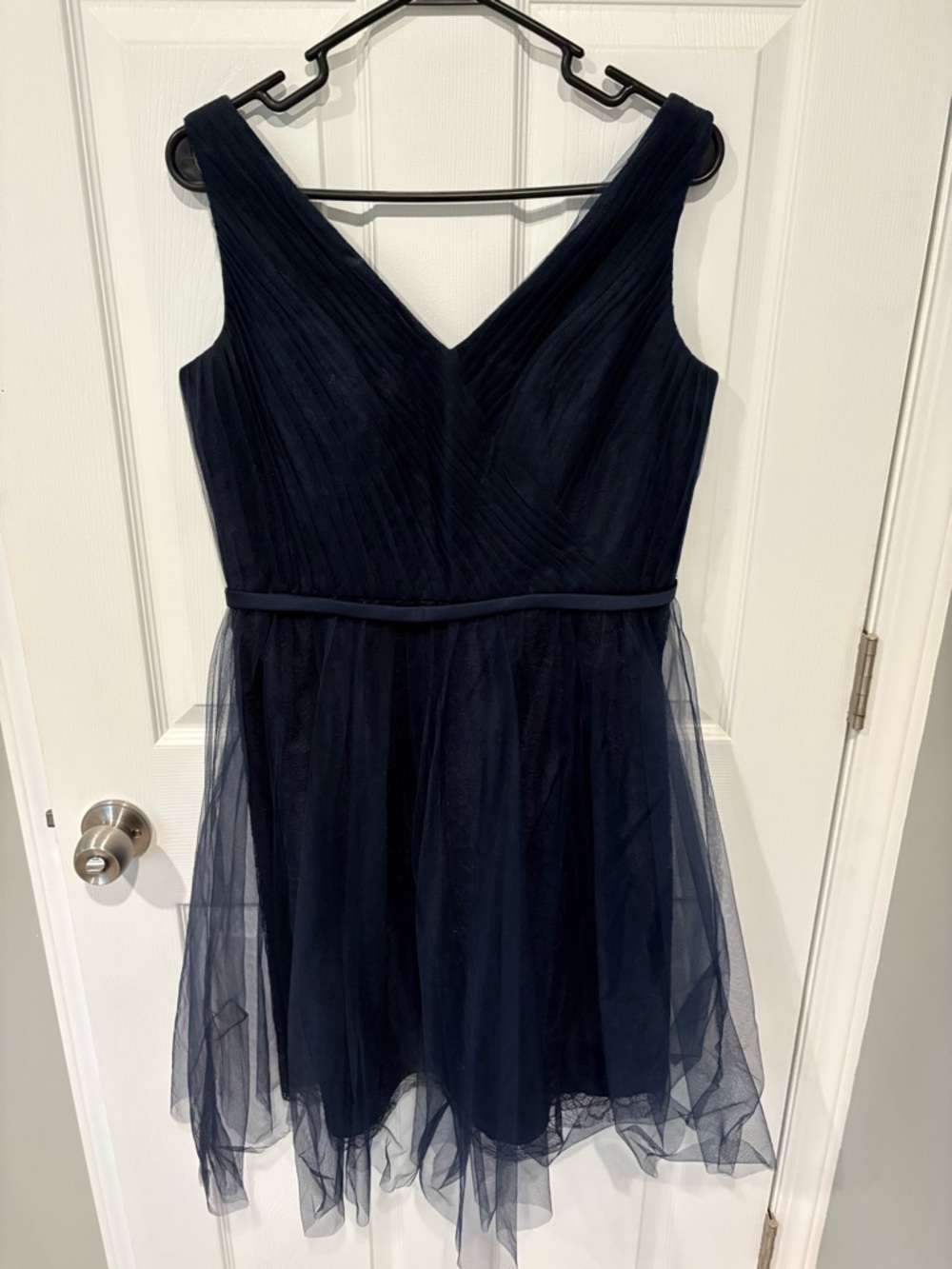 Vera Wang Navy Blue V-Neck Tulle Cocktail Dress